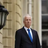 Alberta's Smith owes answers before separation vote: former federal minister Dion