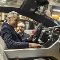 From EV rebates to charging stations: here are 5 take-aways from Ottawa's new EV plan