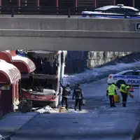 Union warns of public safety risks as Transport Canada cuts jobs