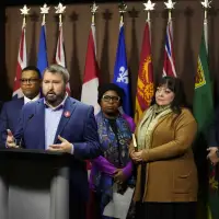 Health advocates say Liberals need to take a stand on Alberta's health privatization