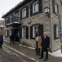 PM Carney meets ex-Liberal MP in Terrebonne after Supreme Court overturns election