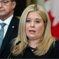 'Massive boondoggle': Conservatives take aim at health coverage for rejected refugee claimants