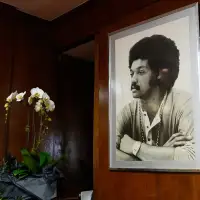 People pay their respects to the late Rev. Jesse Jackson, in photos