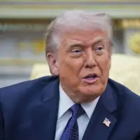 Cracks appear in Trump's MAGA base as leading figures criticize the Iran war