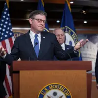 House will vote on an Iran war powers resolution in a test of Trump's strategy