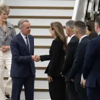 Photo Gallery: Prime Minister Carney visits Australia