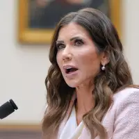 Trump fires Homeland Security Secretary Noem amid criticism over immigration enforcement