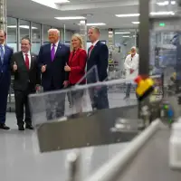 Trump talks drug prices in Ohio, campaigns against Massie in Kentucky as Iran looms large