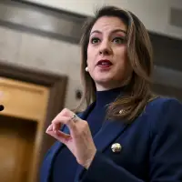 Conservatives introduce bill to create self-defence law for home invasions