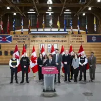 Here's what the Liberals' new bill on 'lawful access' for police and spies would do