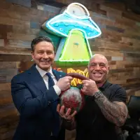 I’ve been texting Mark Carney during my U.S. trip, Pierre Poilievre tells Joe Rogan