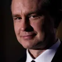 Poilievre, Rogan chat MMA, exercise and trade: ‘Knock the tariffs down’