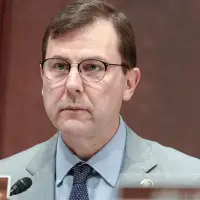 Tom Kean Jr.'s political roots date to 1776. Is that enough to protect the Republican's House seat?