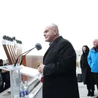 As mayor of Vaughan, I’m urging Mark Carney to meet our Jewish community