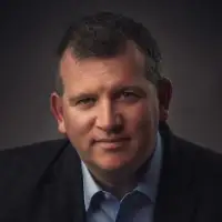 Conservative campaign manager shrugs off polls showing Liberals have significant lead