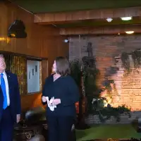 Trump makes a detour to Elvis Presley's Graceland in Memphis during Iran war and airport turmoil