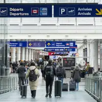 Feds pressed regulator to cut airlines more slack around passenger compensation: docs