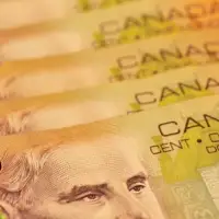 Canada has 30% chance of entering recession, former Bank of Governor predicts