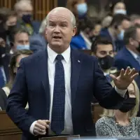 Former Tory leader to Poilievre: forget the floor crossings, focus on policy
