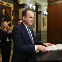 MacKinnon defends Liberal move to seize control of House committees