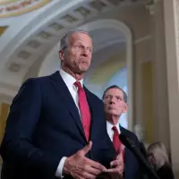 Senate passes budget plan for ICE and Border Patrol in bid to reopen Homeland Security Department