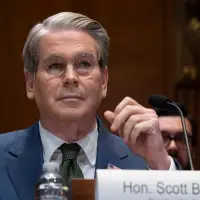 US imposes sanctions on a China-based oil refinery and 40 shippers over Iranian oil