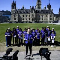 Child advocates call for online harms bill covering AI chatbots, gaming