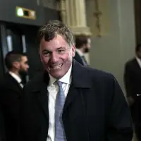 Carney's trade advisory group meets for 1st time, welcomes new member