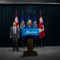 Lawyer says Alberta premier exploiting loophole with referendum site, wants ad ban
