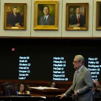 Florida legislature approves new congressional map intended to boost Republicans in midterms