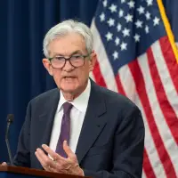 Unorthodox leadership change at the Fed: Warsh on deck while Powell remains
