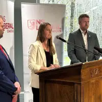 Former Progressive Conservative justice minister joins the Nova Scotia Liberal Party