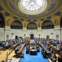 Fight by Manitoba politicians over bill process could delay promised tax cut on food