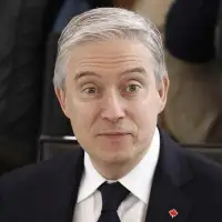 Canada’s Wealth Fund Is Not Aimed at Lowering Investors’ Taxes, Champagne Says