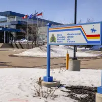 Police federation calls for probe of CBC-APTN show, says officers were 'misled'
