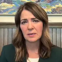 ‘Yes, I do’: Alberta Premier Smith promises not to hold later separation referendum if remain side wins October vote