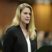 Liberals say they can't overturn decision tripling streamers' Cancon contributions