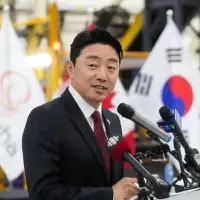 To win submarine contract, South Korea’s ‘Project Beaver’ proposes manufacturing hydrogen trucks in Canada