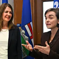'Que-Berta': Alberta, Quebec premiers eye co-operation on economy, autonomy