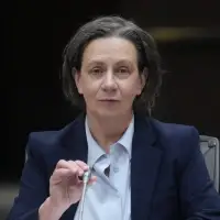 Champagne stands his ground after budget watchdog questions fiscal anchor