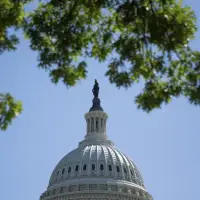 House passes bill to aid Ukraine and impose new sanctions on Russia
