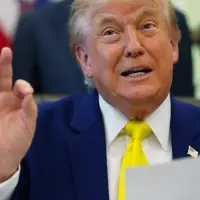The Latest: Judge blocks Trump administration's asylum freeze on 39 countries