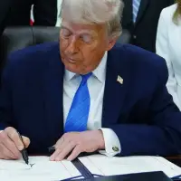 Trump says he's called off new military strikes on Iran after threatening escalation