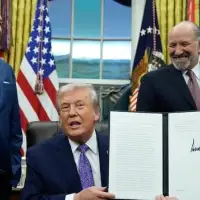 Deal is reached to end Iran war and Trump orders stop to U.S. naval blockade