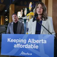 Alberta's Smith says it may be too late to put a question about coal to Oct. vote