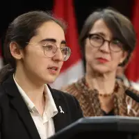 Gun control advocacy groups urge PM to implement long-awaited protection measure