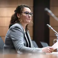 Bid to narrow transparency law 'a move in the wrong direction,' info watchdog says
