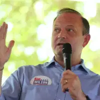 South Carolina voters will choose between two Trump-backed governor candidates in Republican runoff
