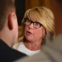 N.B. social services minister vows change after scathing youth advocate report