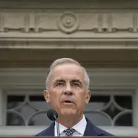 PM Carney says 24 Sussex to be restored with fundraising campaign, design competition
